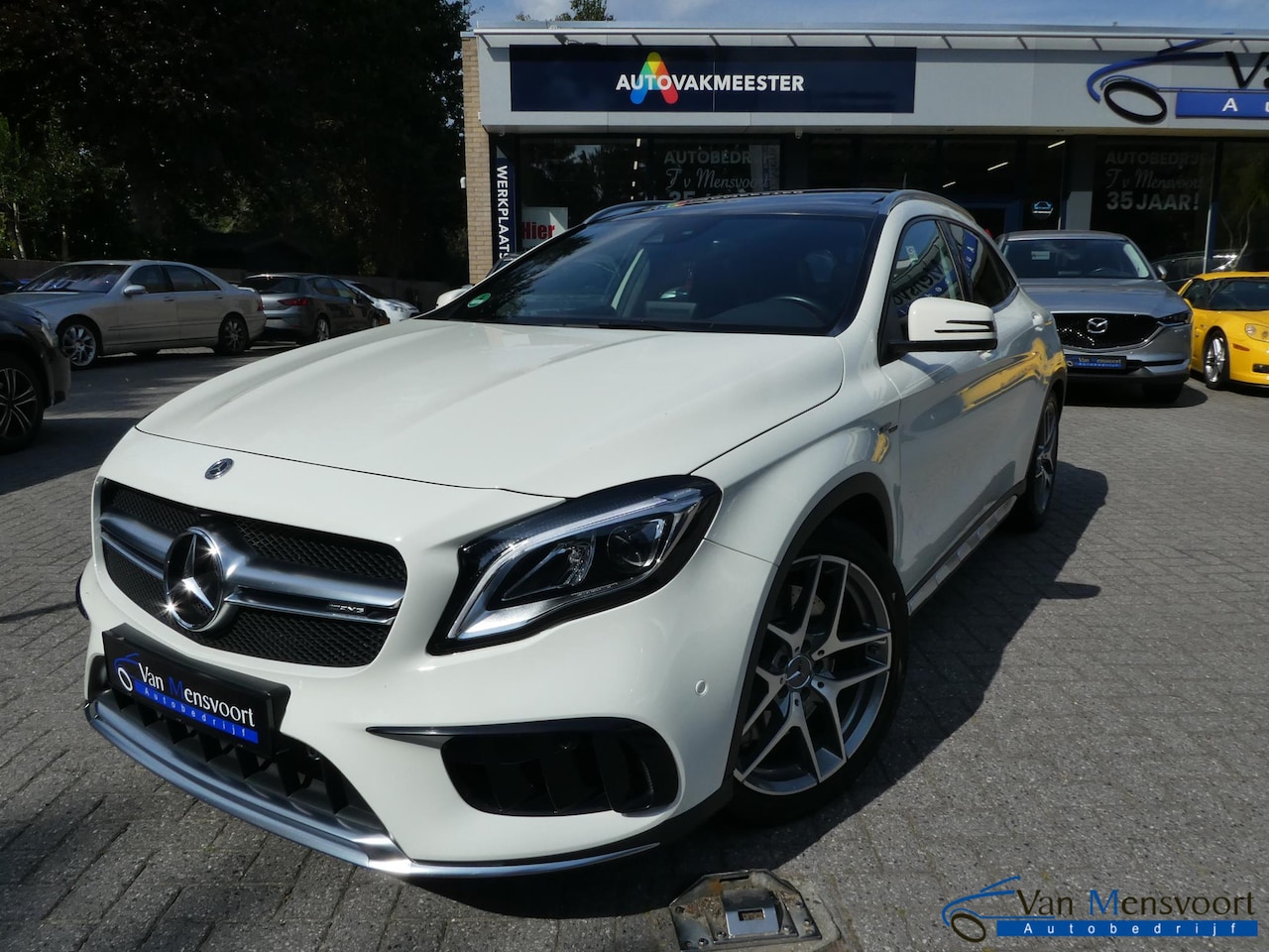 Mercedes-Benz GLA-Klasse - 45 AMG 4Matic 381PK Premium 1eEig|50dKM|Panorama|Camera|Carplay - AutoWereld.nl