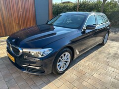 BMW 5-serie Touring - 520i Executive g31 184pk Aut. 2018 Imperial blue