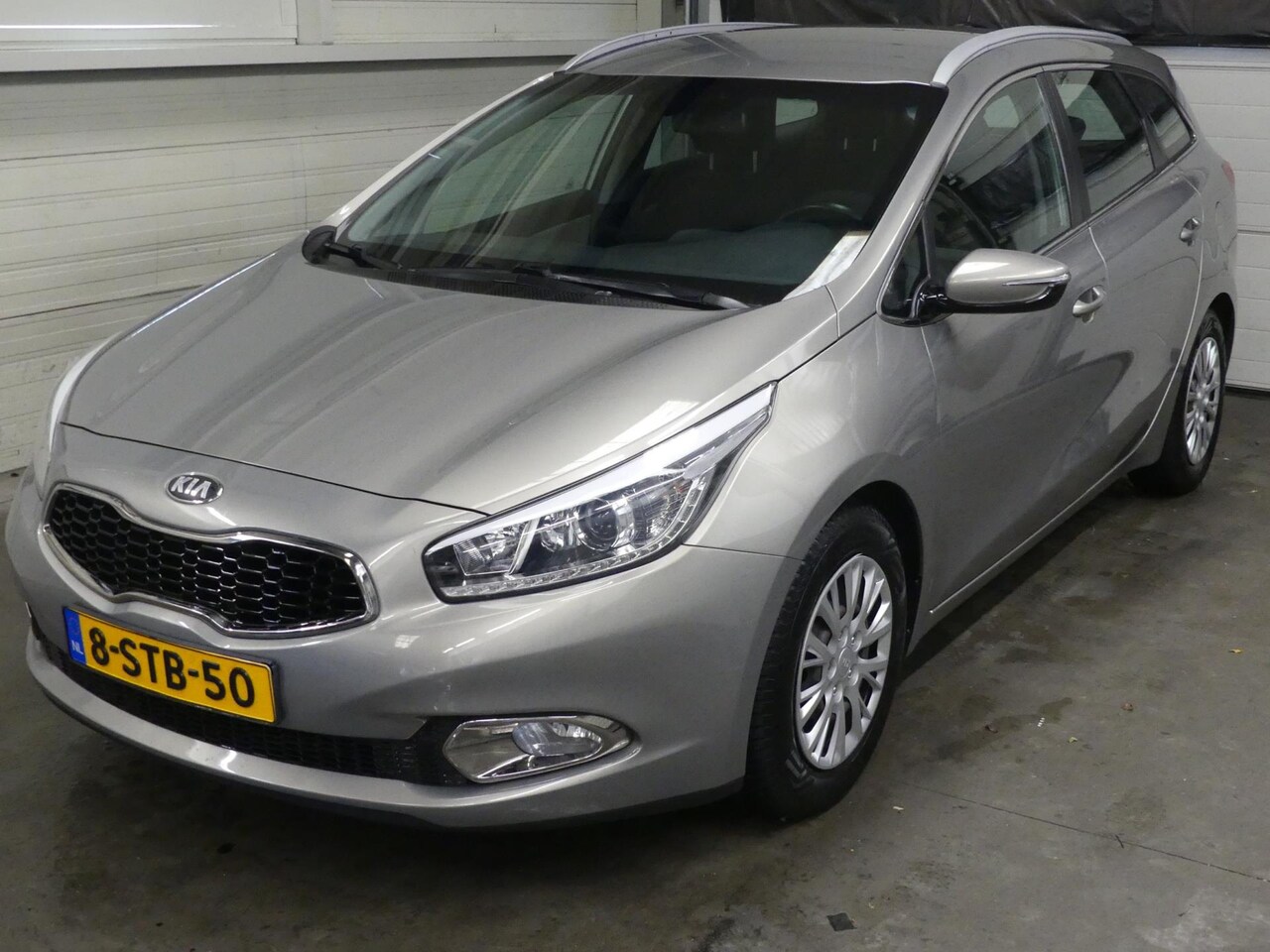 Kia Cee'd Sportswagon - 1.6 GDI BusinPack - Navigatie - Trekhaak - AutoWereld.nl