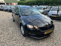 Skoda Octavia Combi - 1.6 TDI Greentech Ambition Business