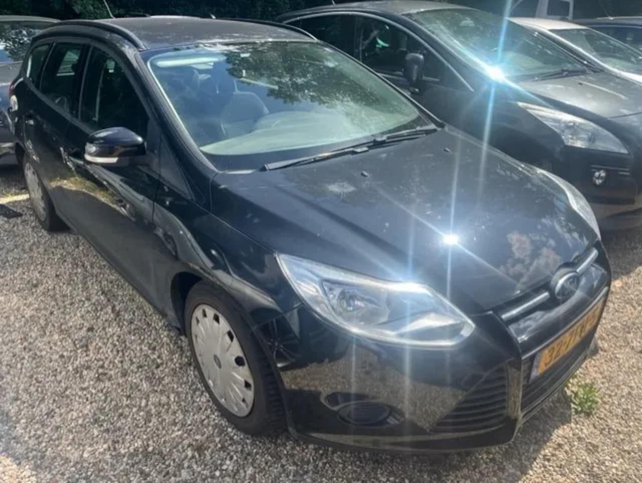 Ford Focus Wagon - 1.6 TDCI ECOnetic Lease Trend 1.6 TDCI ECOnetic Lease Trend - AutoWereld.nl