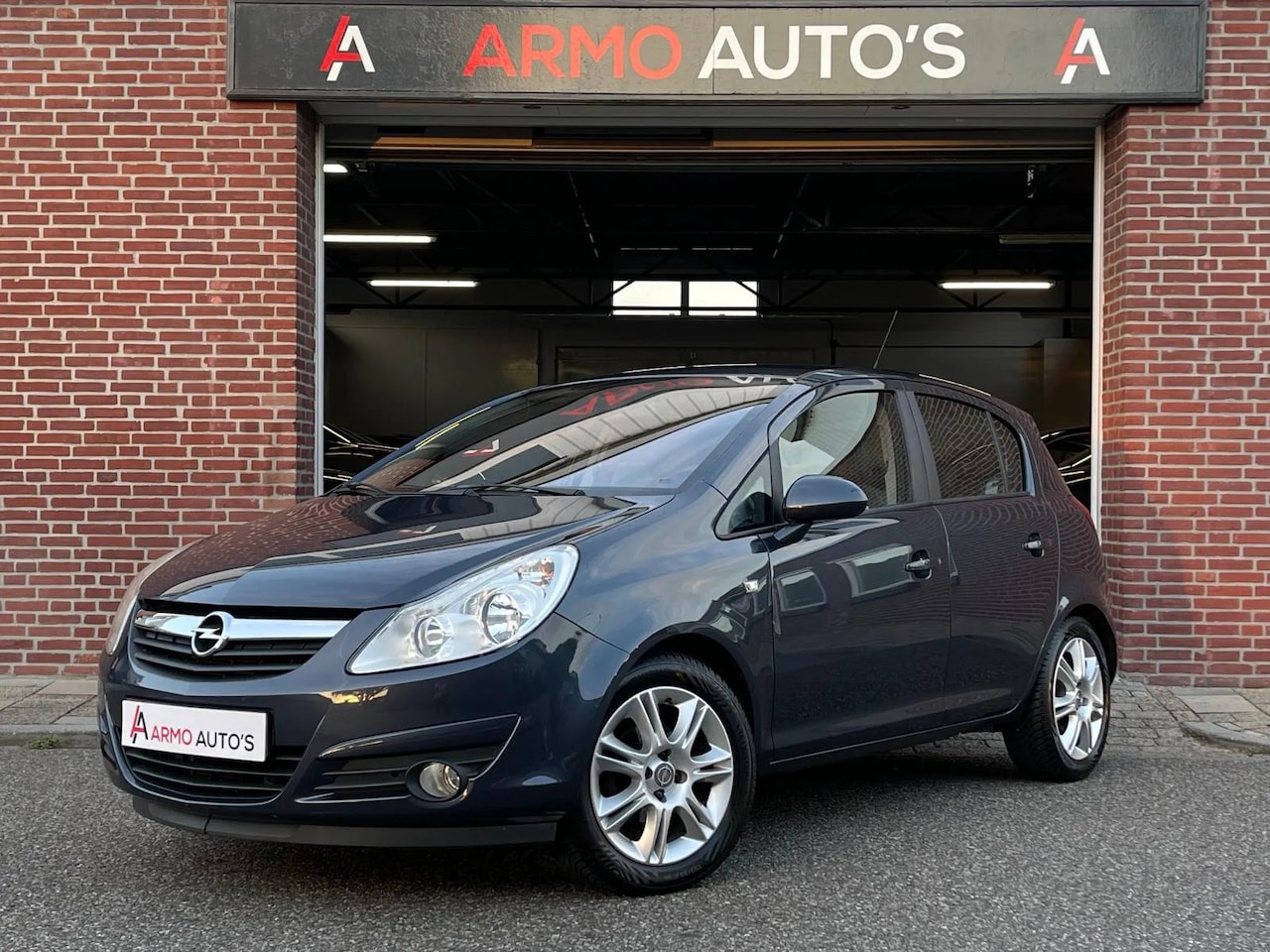 Opel Corsa - 1.4-16V Cosmo | Airco | Cruise | Nap - AutoWereld.nl