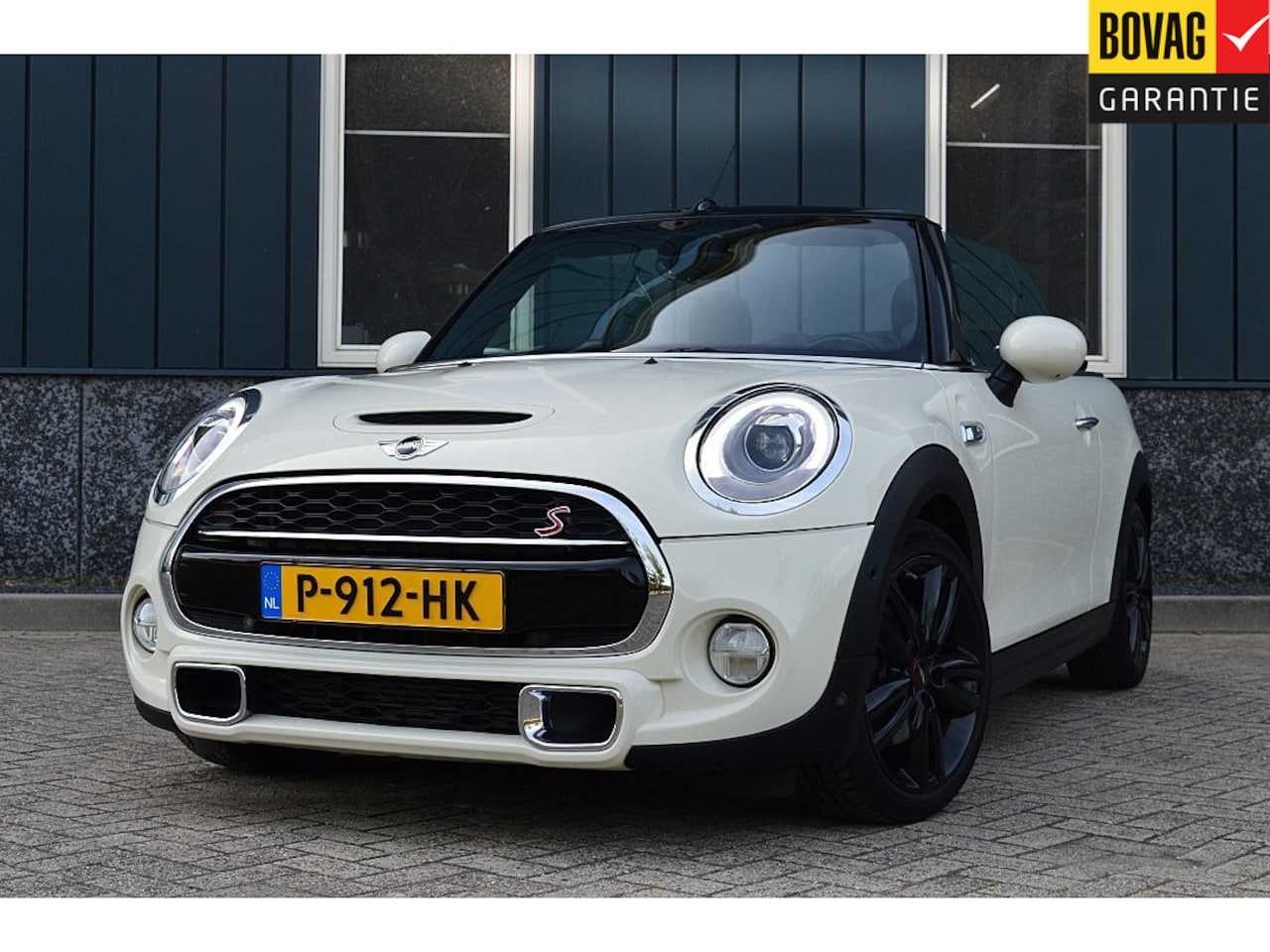 MINI Cabrio - 2.0 Cooper S Chili Rijklaarprijs-Garantie Navigatie Led Leder/Stof Sport interieur - AutoWereld.nl