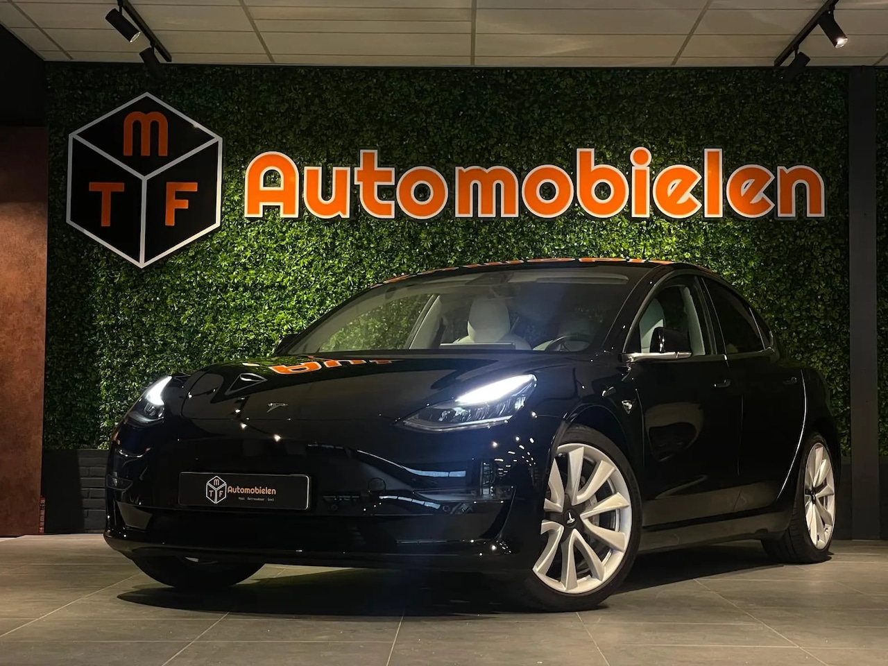 Tesla Model 3 - Long Range RWD Long Range Dual Motor 441PK - AutoWereld.nl