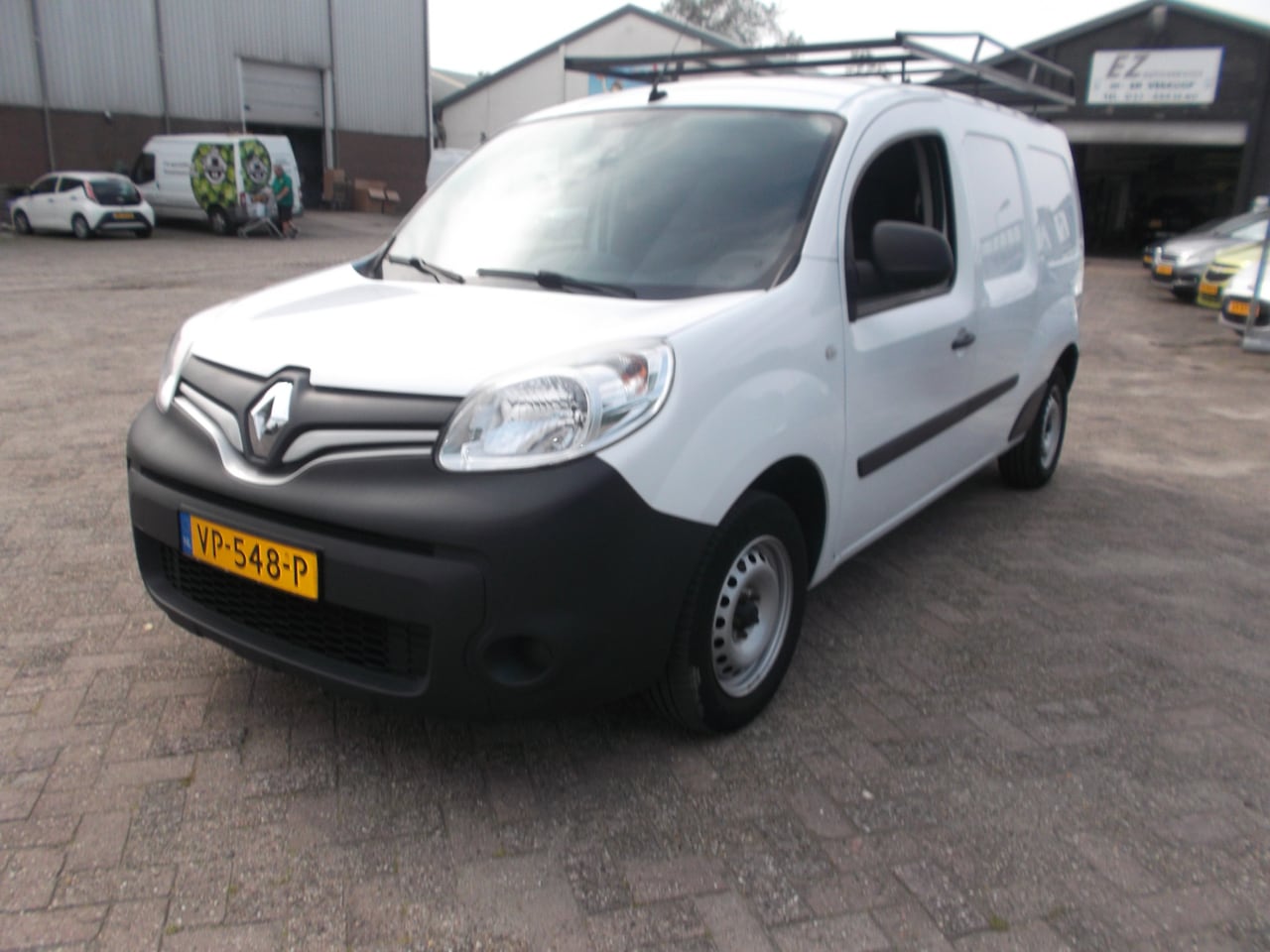 Renault Kangoo Express - 1.5 dCi 90 Express Maxi Black Edition S&S navi ,airco - AutoWereld.nl