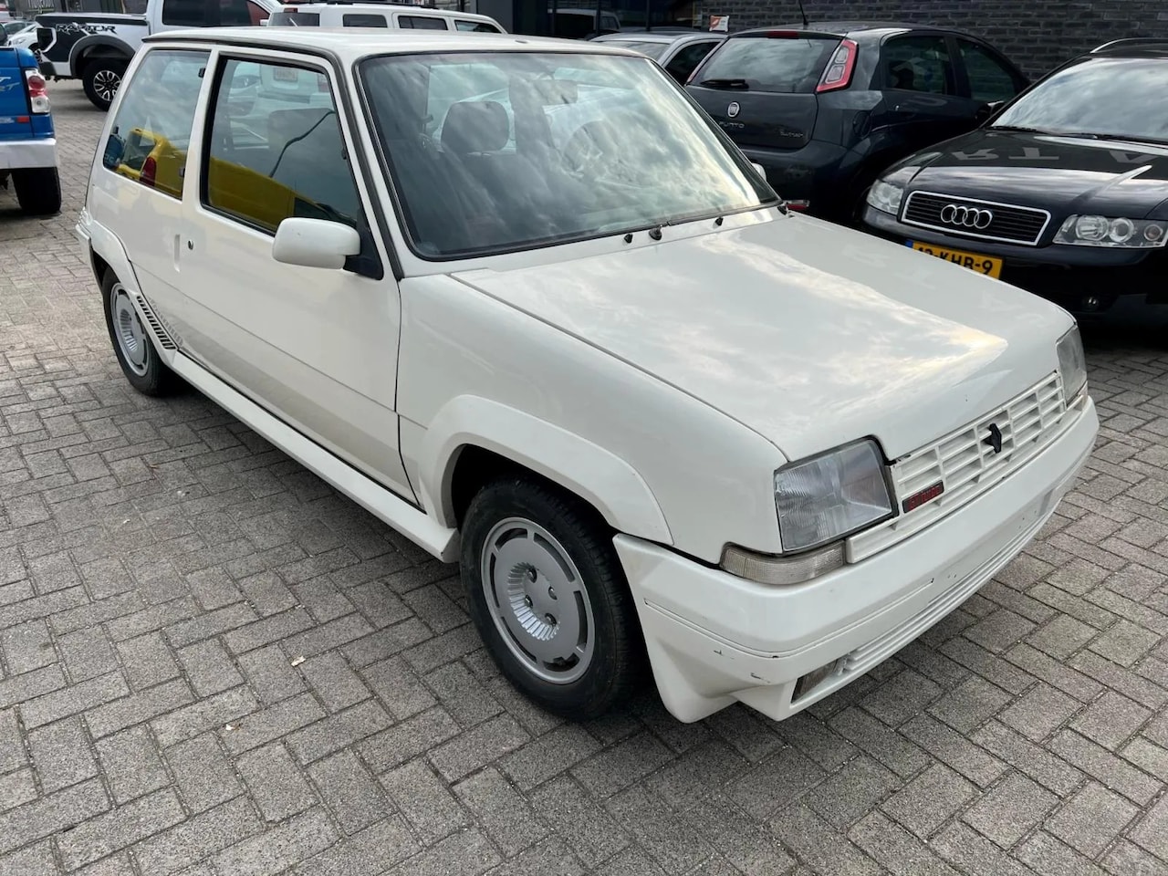 renault-5-1-4-gt-turbo-1-4-gt-turbo.jpg