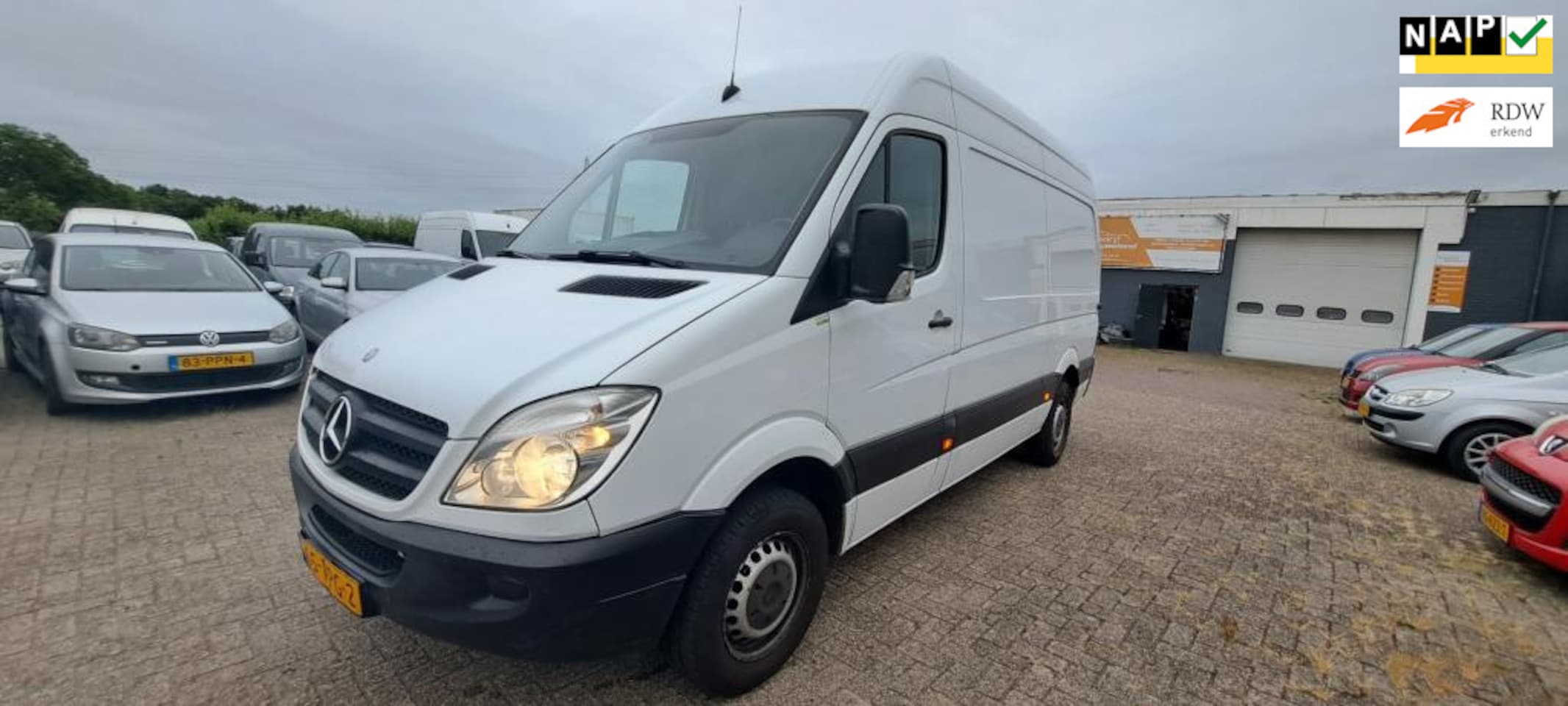 Mercedes-Benz Sprinter - 209 2.2 CDI 366 HD Marge Rijdt en schakelt 100% - AutoWereld.nl