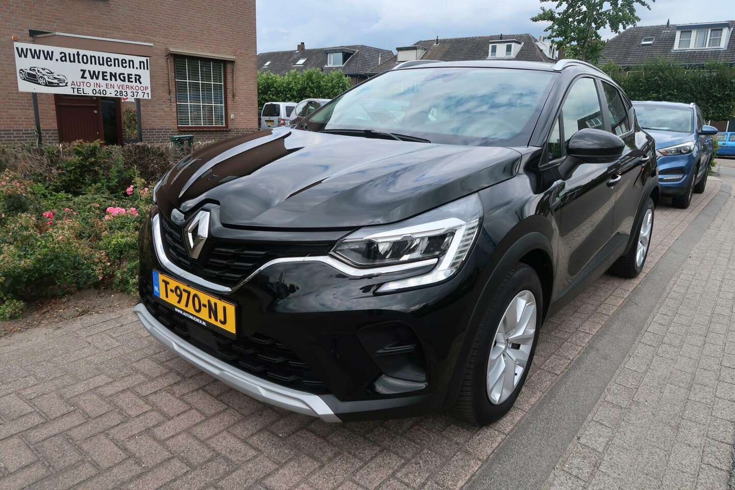 Renault Captur - 1.0 TCe|NAVIGATIE|APPLE CARPLAY|KEYLESS GO|AIRCO|PDC|LED - AutoWereld.nl