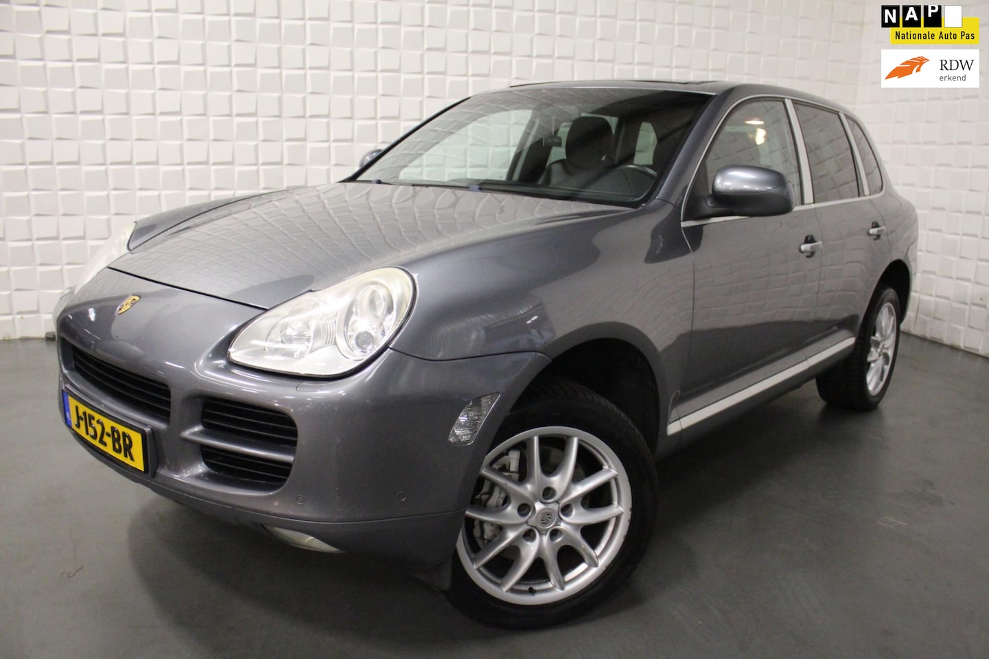 Porsche Cayenne - 4.5 S AUTOMAAT LEER NAVI PDC PANO MEMORY - AutoWereld.nl