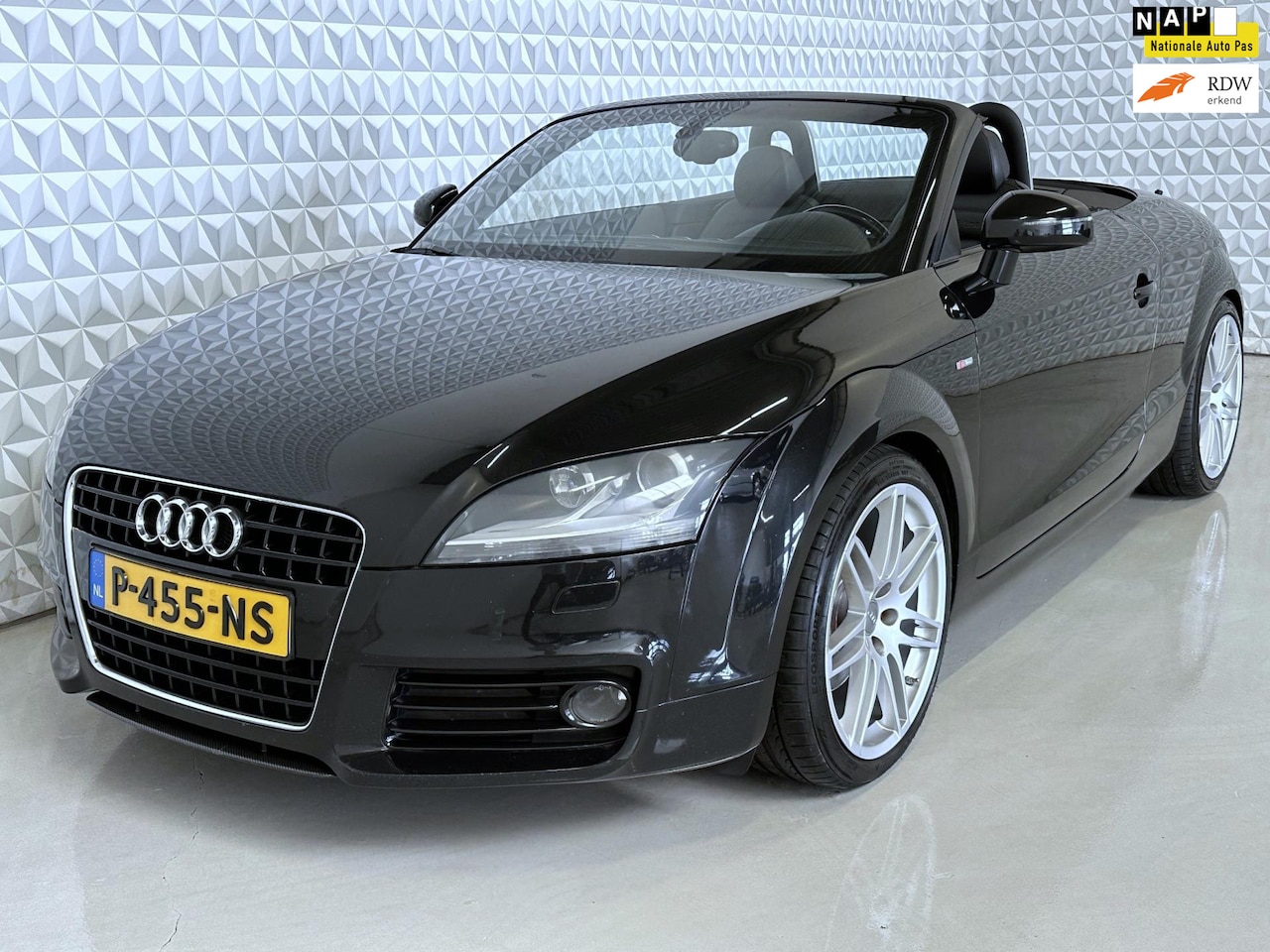 Audi TT Roadster - 2.0 TFSI Navigatie + Stoelverwarming + Xenon verlichting - AutoWereld.nl