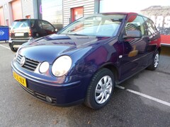 Volkswagen Polo - 1.4Sportline, CLIMA, CRUISE, trekh. APK9-24
