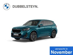 BMW iX1 - xDrive30 | M-Sport | 20'' | Panoramadak | Adapt. LED | Comf. Acc. | Getint glas | Draadloo