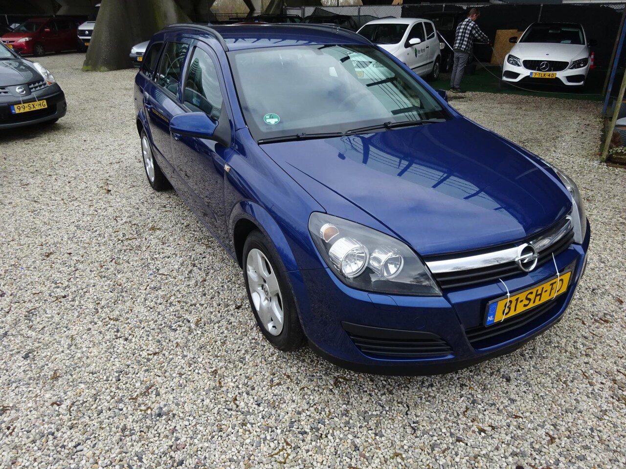 Opel Astra Wagon - 1.6 Edition airco electr ramen centr lock licht metalen velgen - AutoWereld.nl