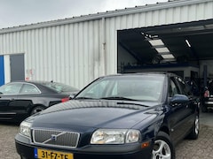 Volvo S80 - 2.4 | Airco | Trekhaak | Nw. Distributie | APK