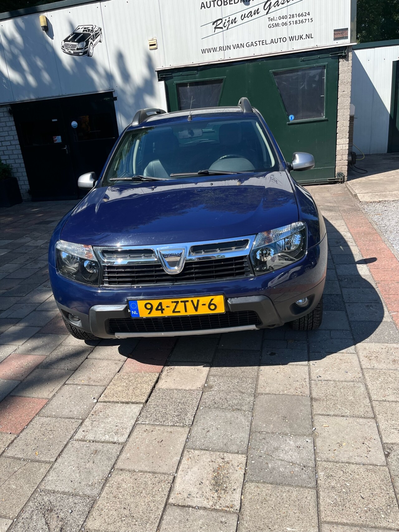 Dacia Duster - 16. 4WIEL DRIV 1.6 Prestige - AutoWereld.nl