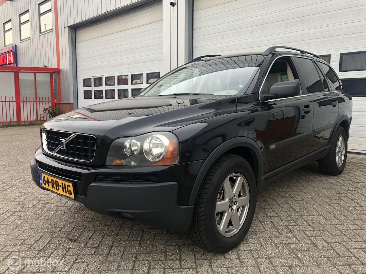 Volvo XC90 - 2.4 D5 Summum/Youngtimer/Automaat/7 Persoons - AutoWereld.nl