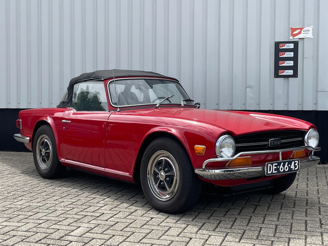 Triumph TR6 - Soft Top Originele vroege tr 6 - AutoWereld.nl