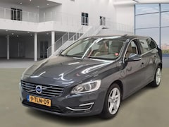 Volvo V60 - D5 AWD Summum