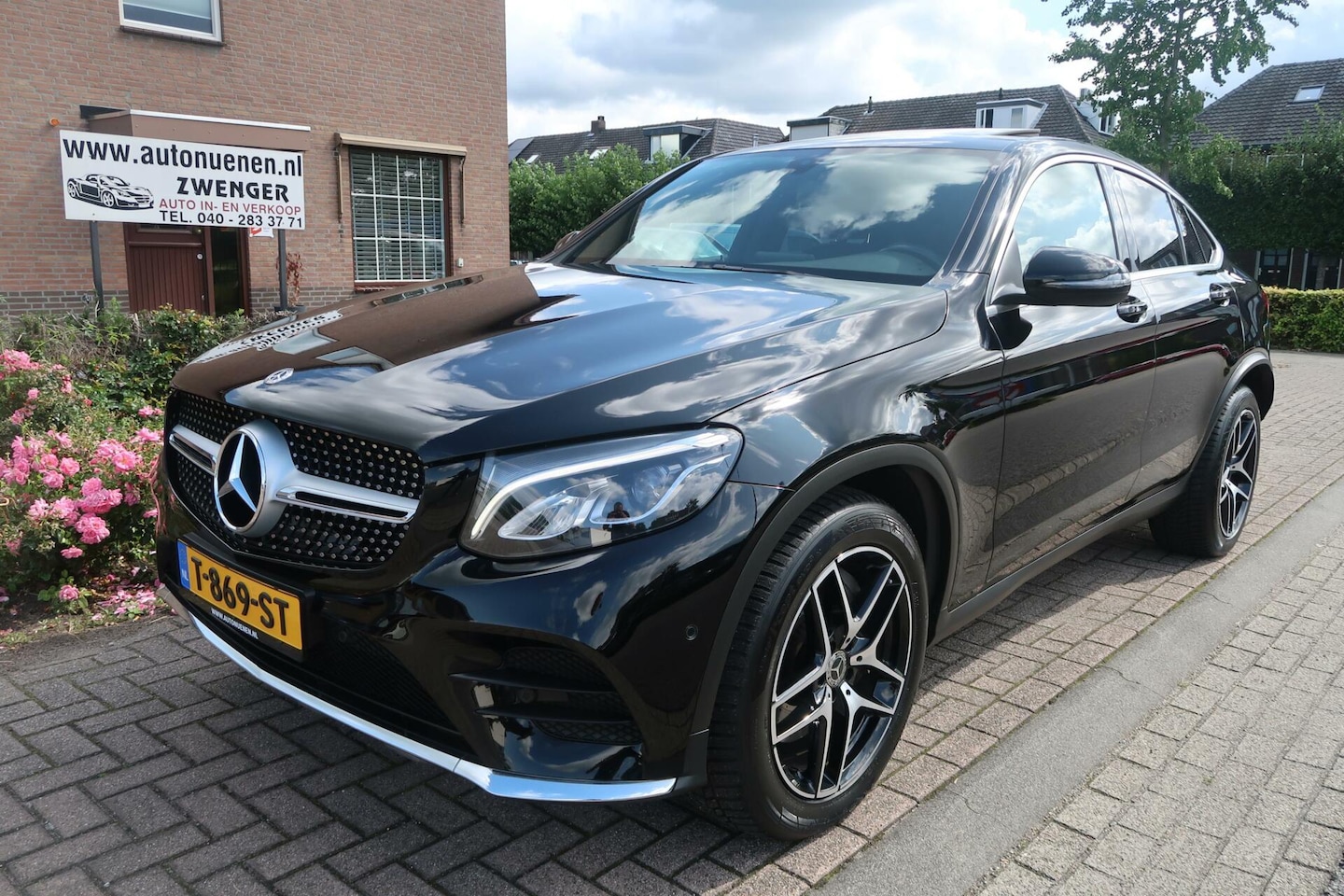 Mercedes-Benz GLC-klasse Coupé - 300 4MATIC AMG|SCHUIFDAK|BURMESTER|SFEER VERLICHTING|CAMERA|DEALER ONDERHOUDEN - AutoWereld.nl