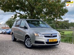 Opel Zafira - 1.8 Enjoy | 7 Pers. + Cruise + Clima nu € 3.975,