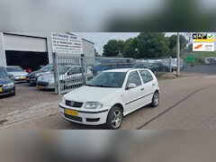 Volkswagen Polo - 1.4