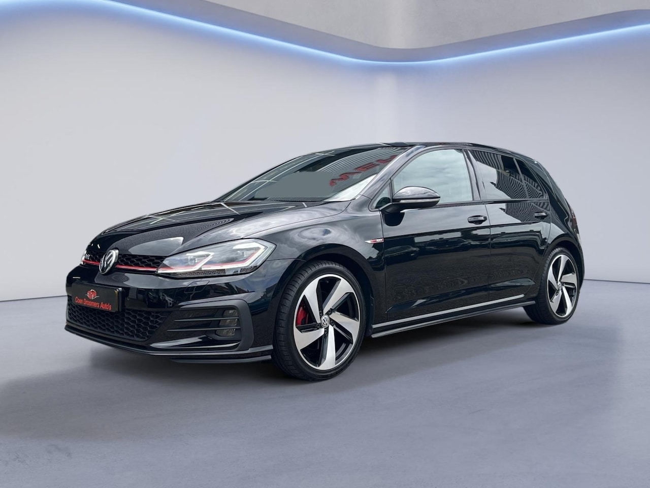 Volkswagen Golf - 2.0 TSI GTI Apple CarPlay, Stoelverwarming, 18" Lichtmetalenvelgen, Navigatiesysteem, Adap - AutoWereld.nl