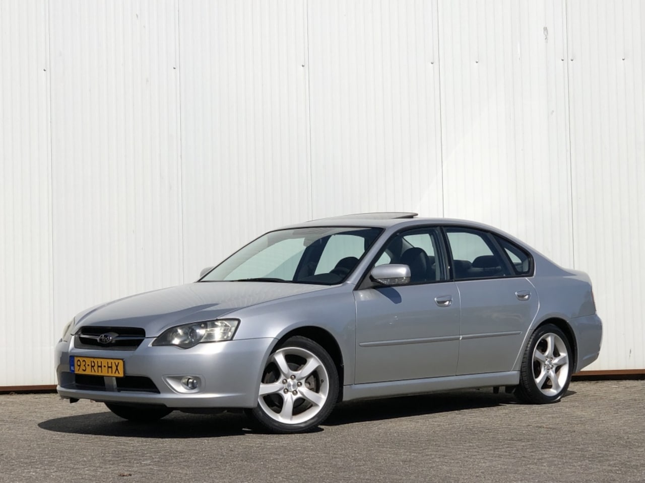 Subaru Legacy - 2.5i 1e eigenaar, origineel NL, Dealer onderhouden, top staat - AutoWereld.nl