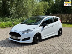 Ford Fiesta - 1.0 EcoBoost Sport 125PK *Sony Radio/Keyless/*Leder