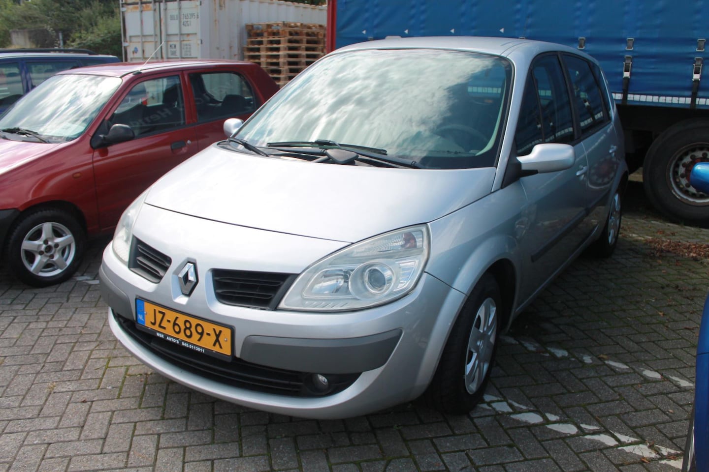 Renault Scénic - 1.4-16V Authentique 1.4-16V Authentique - AutoWereld.nl