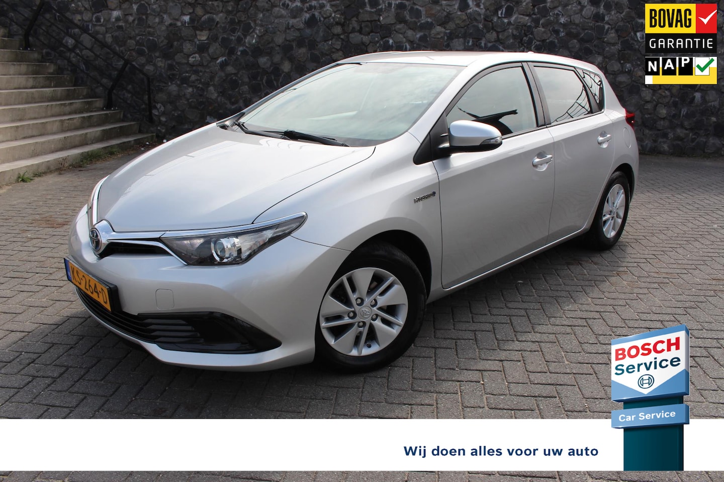 Toyota Auris - 1.8 Hybrid Business 1.8 Hybrid Business - AutoWereld.nl