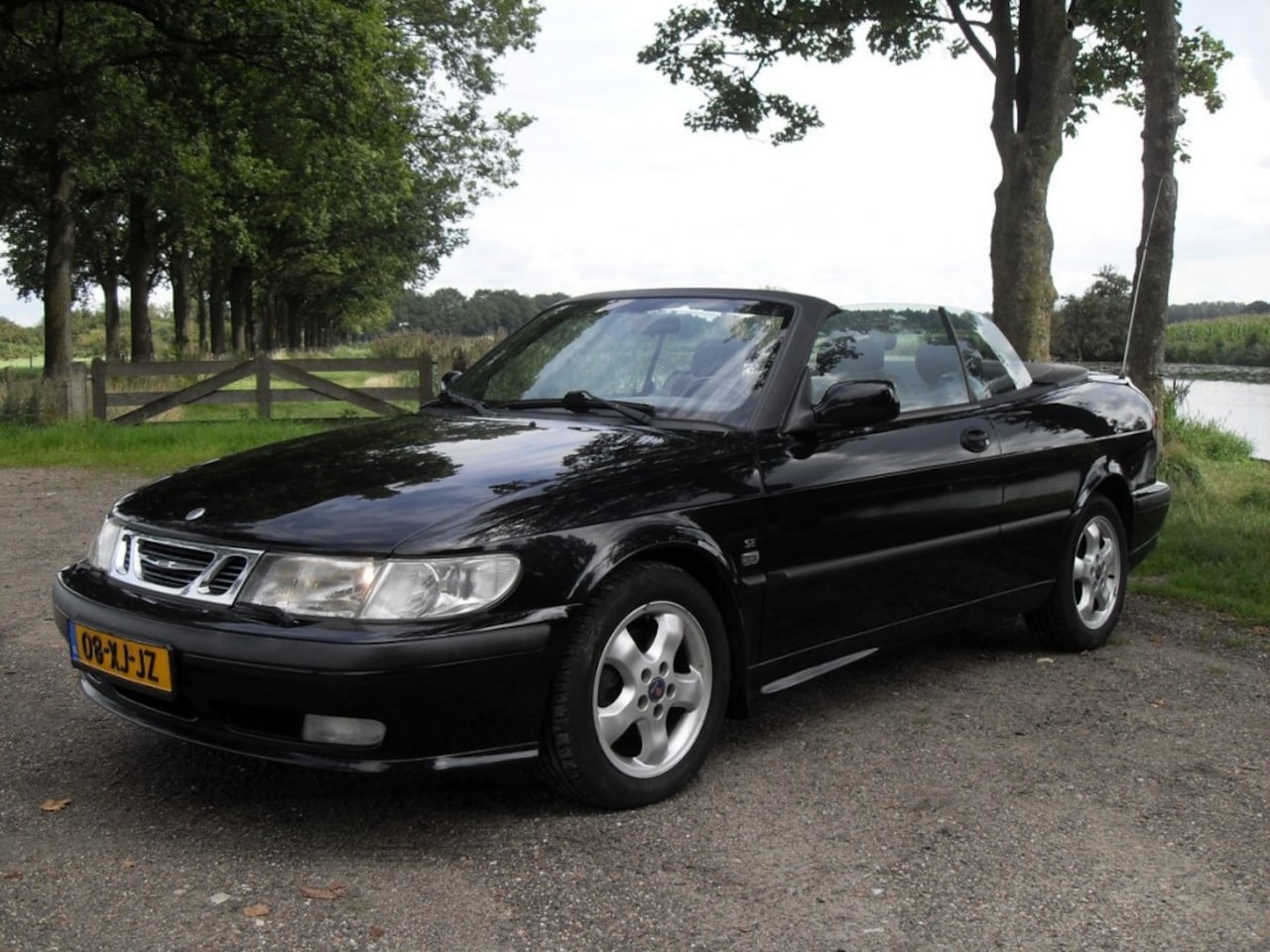 Saab 9-3 - 2.0t SE 2.0T SE - AutoWereld.nl