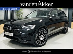 Mercedes-Benz GLC-klasse - 300e 4Matic AMG // Luchtvering // Headup Display // Panorama dak // Burmester // Memory +