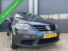 Volkswagen Golf - 1.6 FSI Trendline Uitvoering • NL Auto •