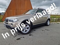 BMW X3 - 4x4 AWD 2.0d Executive pano, leer 1700KG NAP APK Youngtimer EURO4