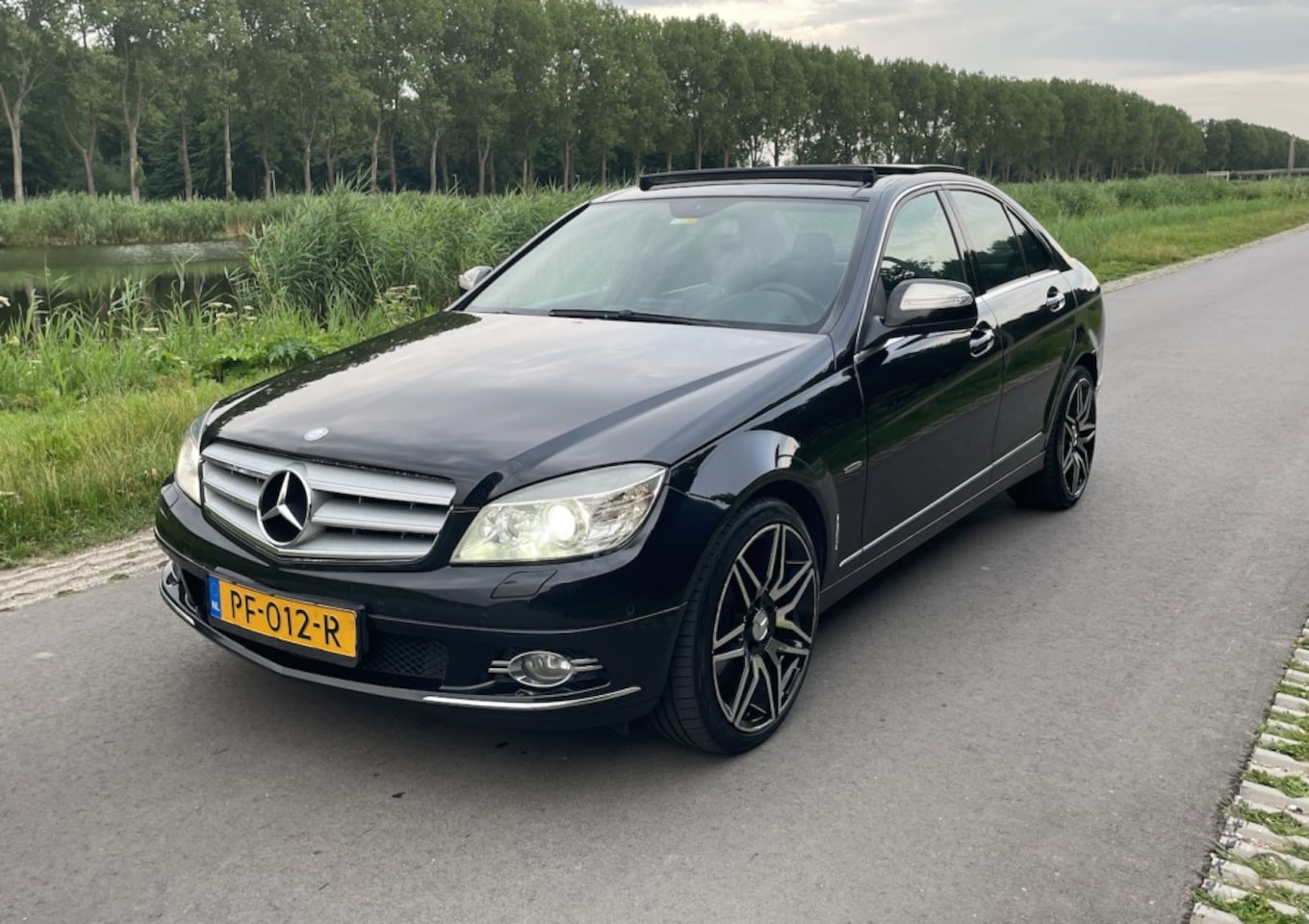 Mercedes-Benz C-klasse - 350 AMG | PANO | 311PK | FULL | - AutoWereld.nl