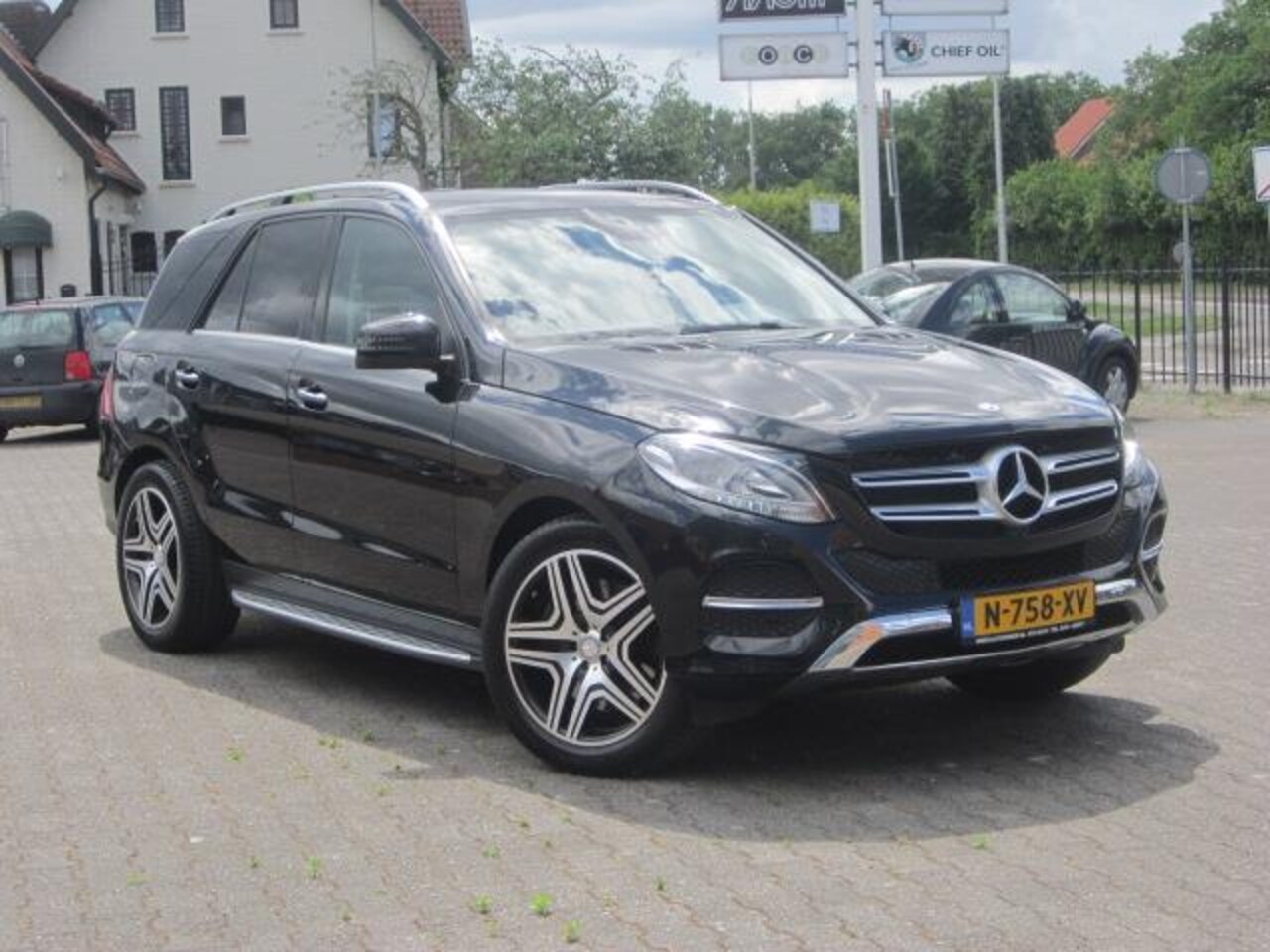 Mercedes-Benz GLE-Klasse - 500 4MATIC 500 4MATIC 455 PK