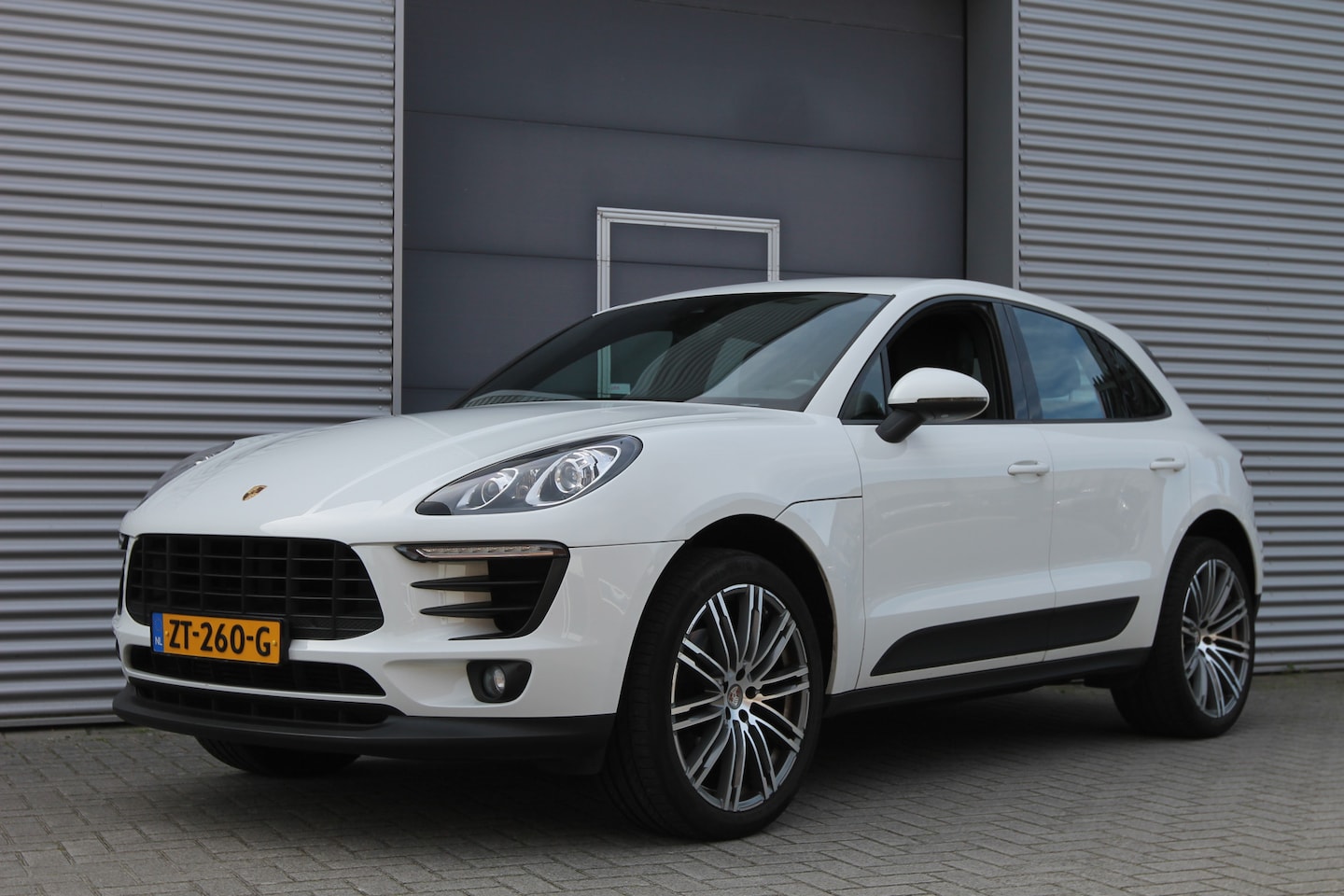 Porsche Macan - 2.0 I AUT. I NAVI I LEDER - AutoWereld.nl