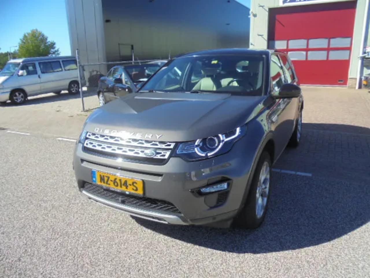 Land Rover Discovery Sport - 2.0 TD4 180pk HSE Luxury 1e Eigenaar Export - AutoWereld.nl