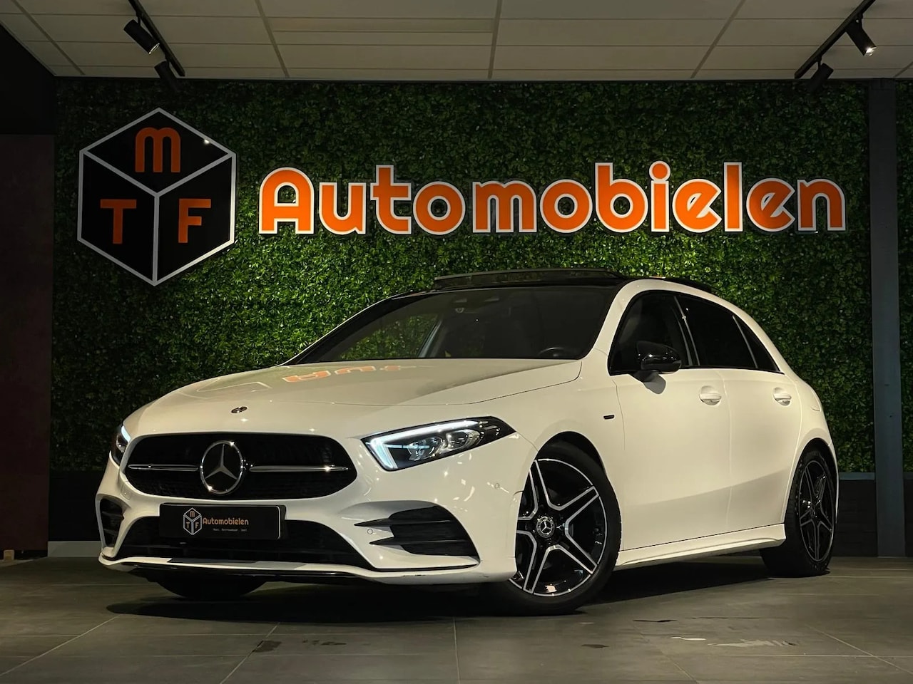 Mercedes-Benz A-klasse - 200 AMG - AutoWereld.nl