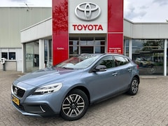 Volvo V40 Cross Country - 1.5 T3 Nordic + Geartronic, NL-auto, Stoelverwarming