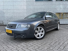 Audi A4 Avant - 4.2 V8 quattro S4 Pro Line