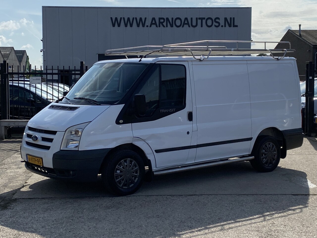 Ford Transit - 260S 2.2 TDCI SHD 260S 2.2 TDCI SHD, 3-PERSOONS, AIRCO, CRUISE CONTROL, EURO 5, BLUETOOTH-NAVI-RADIO-CD-MP3, - AutoWereld.nl