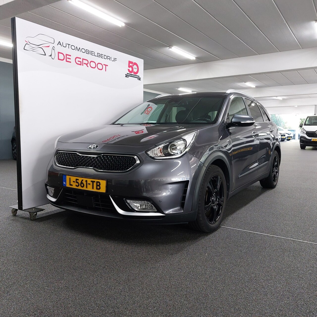 Kia Niro - 1.6 GDi Hybrid DynamicLine AUTOMAAT - AutoWereld.nl