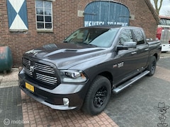 Dodge Ram 1500 - 5.7 V8 Crew Cab sport GEREVISEERDE motor BTW