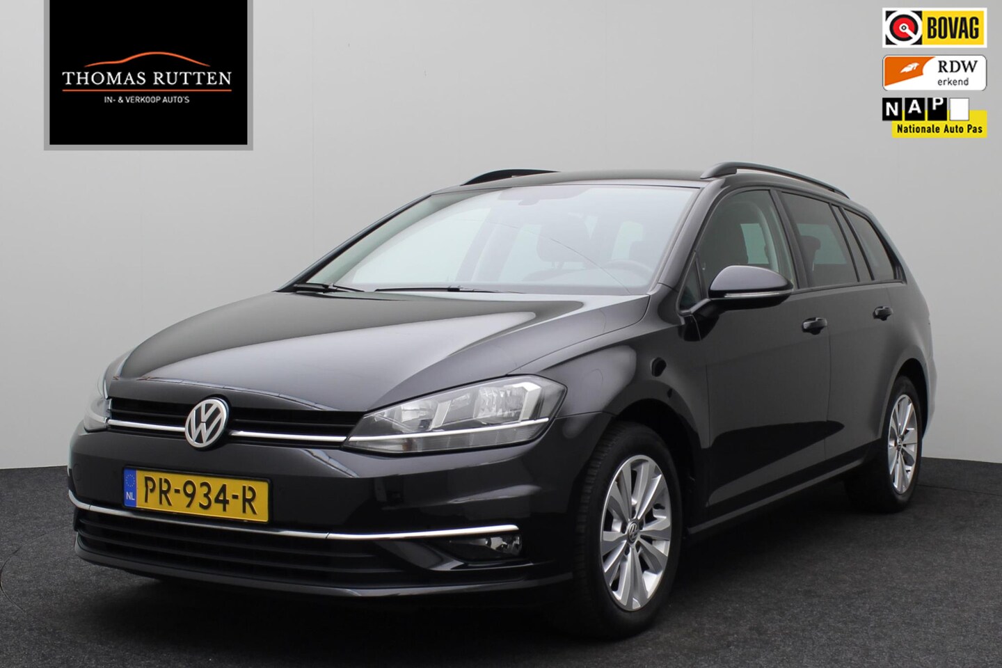 Volkswagen Golf Variant - 1.0 TSI Comfortline 2017 | Airco | Navigatie | Carplay | Cruise Control | Parkeersensoren - AutoWereld.nl