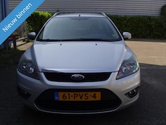 Ford Focus Wagon - Focus 1.6 Titanium MET NAVI