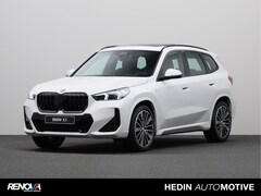 BMW X1 - 18i sDrive | M Sportpakket | Head-Up Display | Trekhaak | Parkeerassistent Plus
