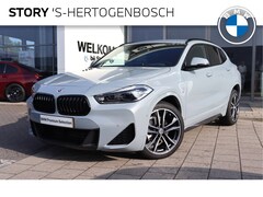 BMW X2 - sDrive18i High Executive M Sport Automaat / M 50 Jahre uitvoering / Achteruitrijcamera / S