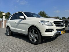 Mercedes-Benz M-klasse - 250 BlueTEC Aut. *NAVI-FULLMAP | LEDER-ALCANTARA | ECC | PDC