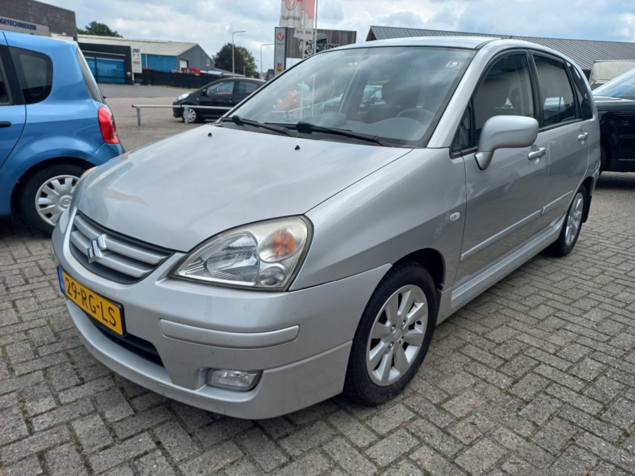 Suzuki Liana - 1.6 16V 5-drs - AutoWereld.nl